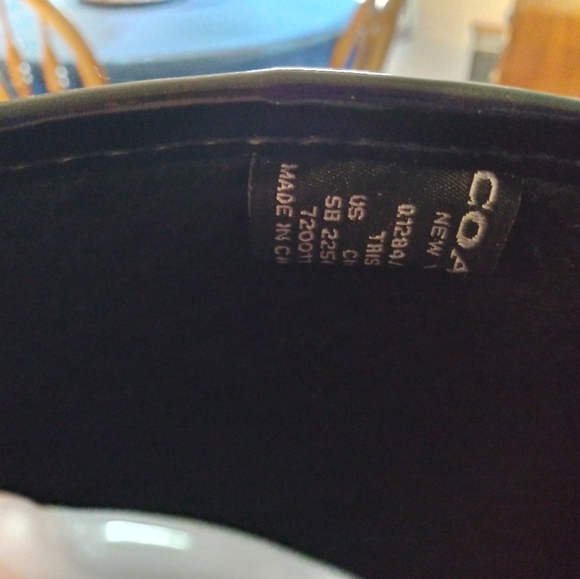 Coach rain boots sz 5 - Picture 4 of 4